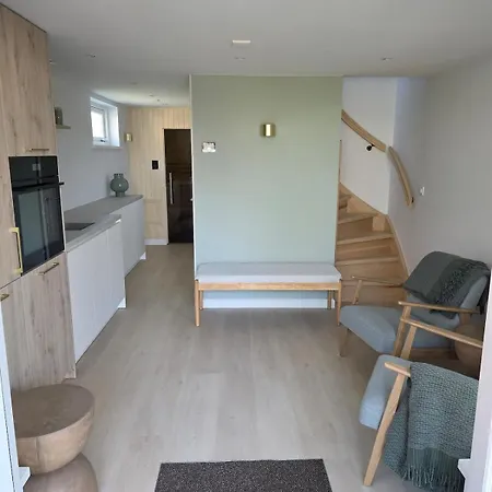 Casa de Férias Luxury Bed & Wellness With Sauna And Jacuzzi Sint Pancras